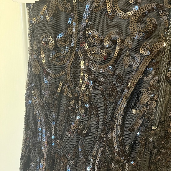 Elegant prom style sequins dress - Picture 7 of 9